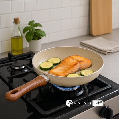 Yajad Hogar – Sartén Antiadherente de Mármol Color Beige Capuchino de Aluminio, 28 cm | Mango Ergonómico de Baquelita | Compatible con Estufas de Gas y Eléctricas | Libre de PFOA